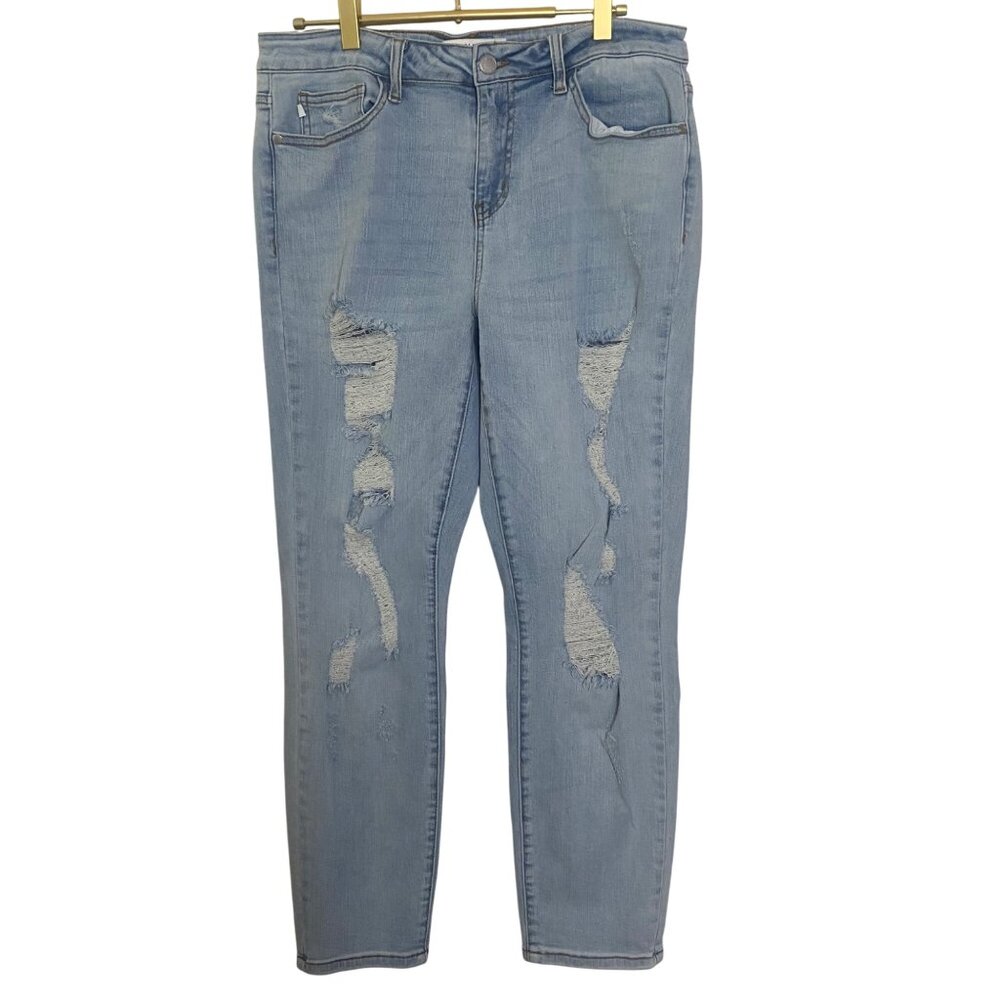 Judy Blue Boyfriend Fit Jeans Womens Size 11/30 (31x28.5)‎ Light Wash Distressed